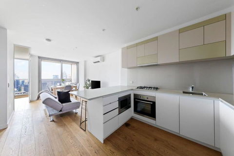 A Lovely 2BR Apt Near Southern Cross City Views - Hotel NSW 3