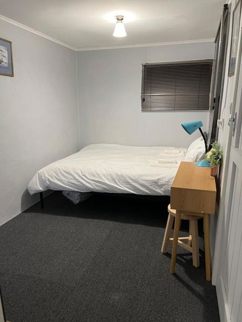 A Lovely Studio In Kings Meadows - Hotel NSW 0