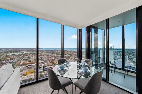 A Lux 2BR Apt With Panoramic Views, FREE Parking - Hotel NSW 3
