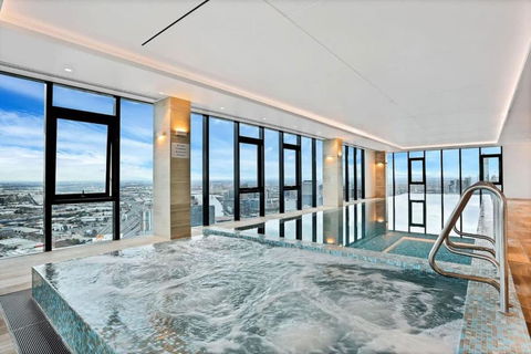 A Lux 2BR Apt With Panoramic Views, FREE Parking - Hotel NSW 2