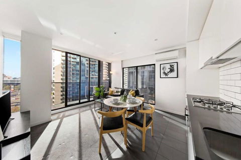 A Modern & Spacious 2BR Apt City Views Southbank - Hotel NSW 2
