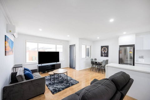 A Private Hideaway With Large Backyard And CarParks - Hotel NSW 0