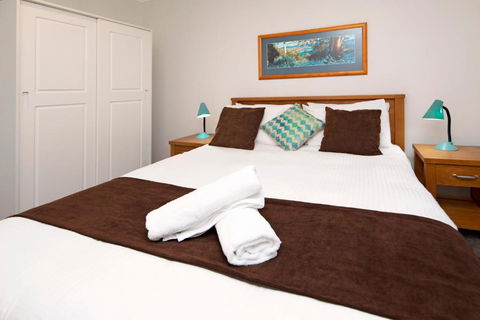 Aalen Lakeview Suite - Hotel NSW 4