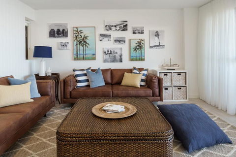 Absolute Beachfront Bliss On Kings Beach - Hotel NSW 3
