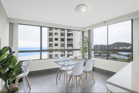 Absolute Beachfront Royal Palms - Hotel NSW 4