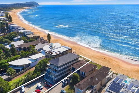 Absolute Beachfront Surf Unit In Terrigal/Wambi - Hotel NSW 2