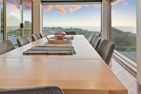Absolute Oceanfront - Sunsets - Hotel NSW 2