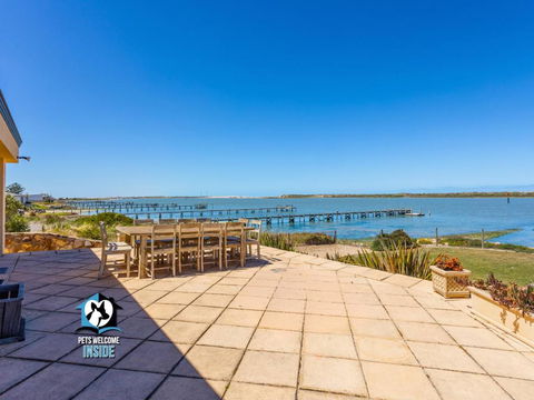 Absolute Water Frontage W/ Jetty + Boat Ramp - Hotel NSW 4
