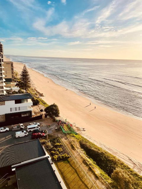 ABSOLUTELY STUNNING! ON THE BEACH !!! - Hotel NSW 0