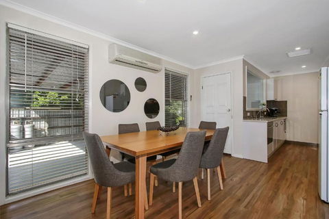 Acaronar- Great Value For Money - Hotel NSW 2