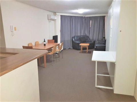 Accommodation Sydney - Kent Street Sydney CBD Top Floor 2 Bedroom Apartment With Balcony - Hotel NSW 4