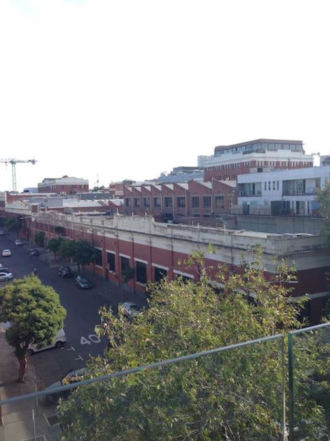 Action In Vibrant Collingwood Fitzroy - Hotel NSW 3