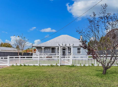 Addisons Stanthorpe With Hot Tub - Hotel NSW 0