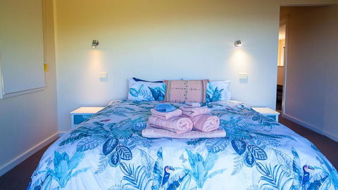 Adelong Secluded Beach House Linen Provided Bermagui - Hotel NSW 2