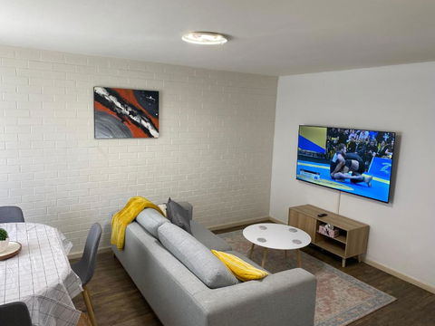 Affordable Inglewood Apartment+Pool - Hotel NSW 0