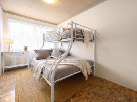 Affordable Relaxing GC Getaway - Hotel NSW 4