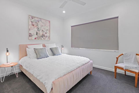 Ailsafield - Home In The Heart Of Mansfield - Hotel NSW 2
