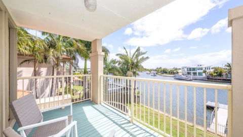 Air Conditioned Pet Friendly Canal Home With Wifi - Hotel NSW 0