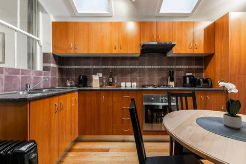 A Carlton Classic - Quaint Inner-City Getaway - Hotel NSW 2