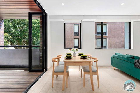 Aircabin - Five Dock - Stylish 2-Bed Apt Near Bay - Hotel NSW 0
