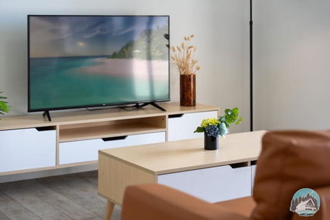 Aircabin - Rosebery - Lovely - 2 Beds Apt +Parking - Hotel NSW 1