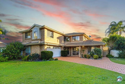 Aircabin - Woy Woy - Water Front - 6 Beds Lux Home - Hotel NSW 4