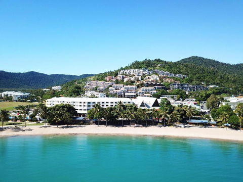 Airlie Beach Hotel - Hotel NSW 0
