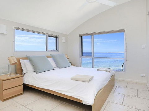 Albatross - Hotel NSW 4