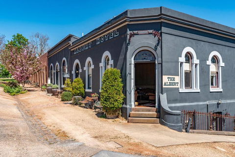 Albert Hotel Daylesford - Hotel NSW 3