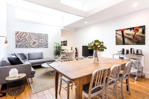 Albert Park Victorian House With Style And Art Gallery - Hotel NSW 3