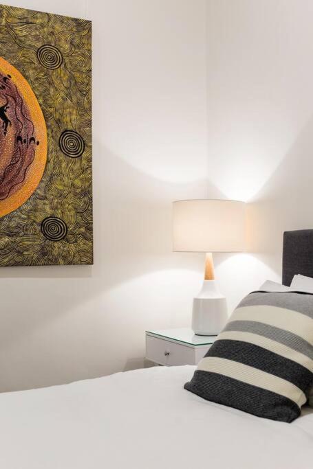 Albert Park Victorian House With Style And Art Gallery - Hotel NSW 4