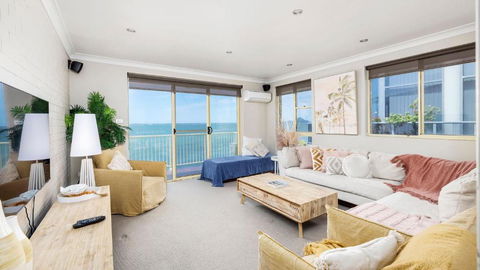 Alcheringa - Units 3 & 4 32 Sandy Point Rd - Hotel NSW 3