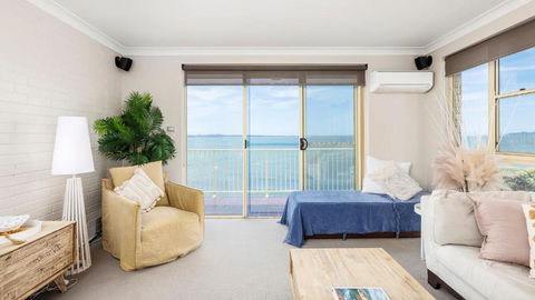 Alcheringa - Units 3 & 4 32 Sandy Point Rd - Hotel NSW 4