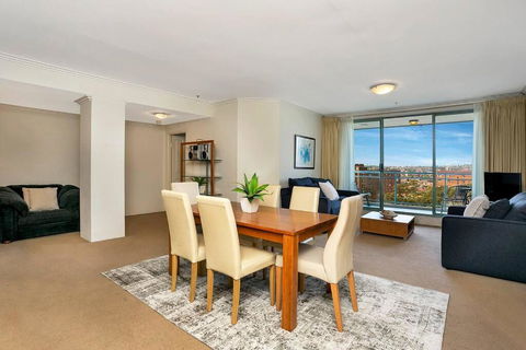 ALF49-Huge 2BR Penthouse Style, Great Water Views - Hotel NSW 1
