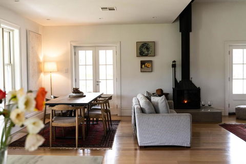 Alkina Old Quarter Luxury Accommodation - Hotel NSW 1