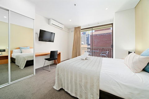 All Suites Perth - Hotel NSW 4
