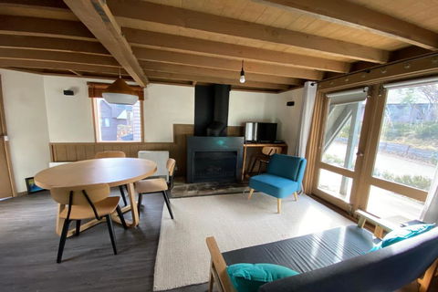 Alps Heimers - Hotel NSW 4