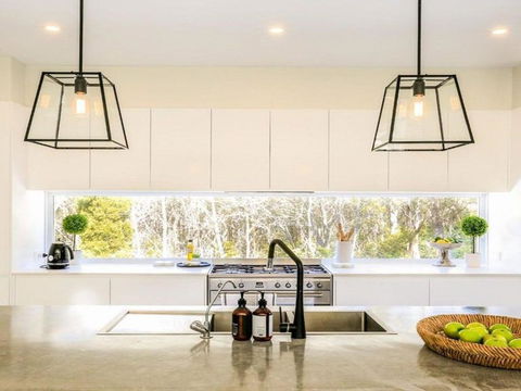 Amaroo - Hotel NSW 3