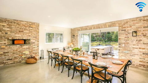 Amaroo - Hotel NSW 0