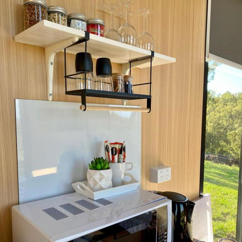 Amaroo One By Tiny Away - Hotel NSW 4