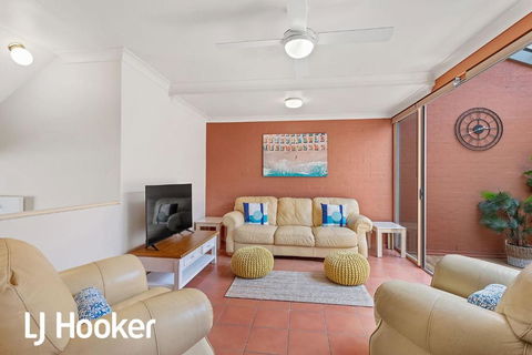 Amazing Waterfront Location - Hotel NSW 4