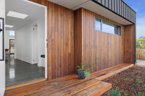 Amongst The Tea Trees - Hotel NSW 2