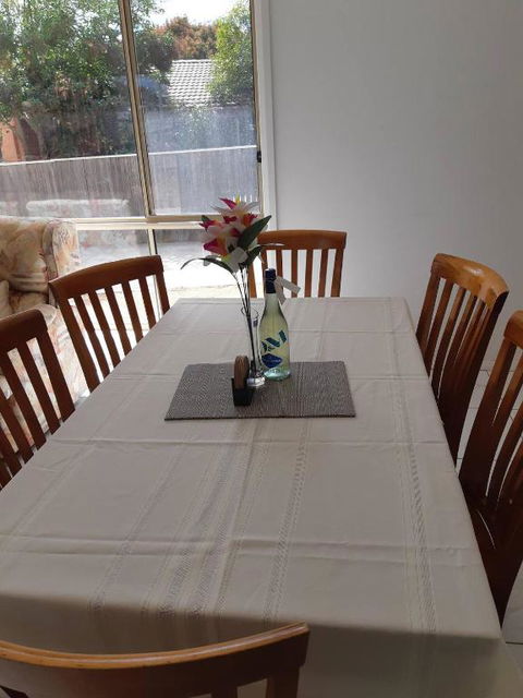 An Executive 3 Bedroom New House, All To Yourself - Hotel NSW 0