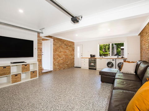 Anacapri - Pet Friendly - Opposite Beach - Fireplace - Hotel NSW 3