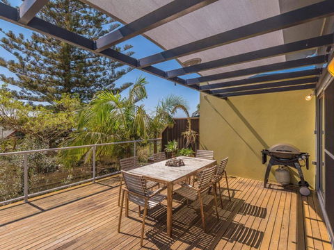Angourie Blue 7 - Hotel NSW 1