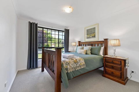 Anson Abode - CBD Home, Modern Sophistication - Hotel NSW 2