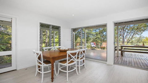 Anthonys Treehouse By The Beach - Hotel NSW 3