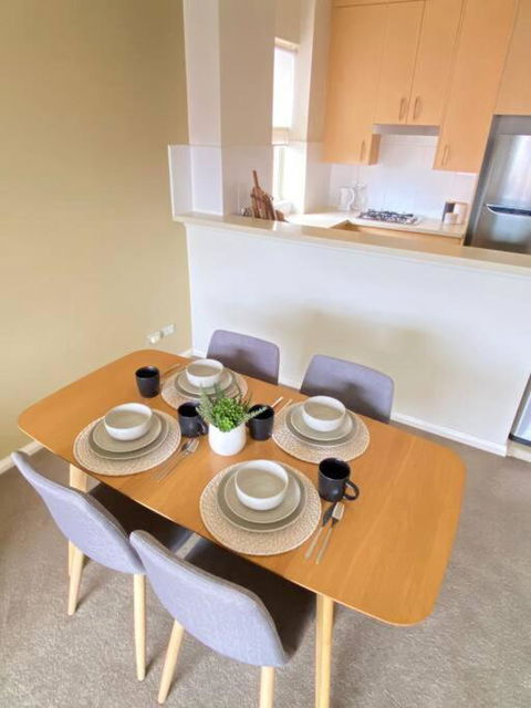 Apartment In Chiswick With Pool, Sauna & Gym - Hotel NSW 4