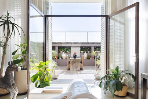 Architectural Home, Pool Oasis/ Steps From Trendy Chapel St. - Hotel NSW 1