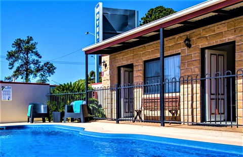 Ascot Lodge Motor Inn - Hotel NSW 1